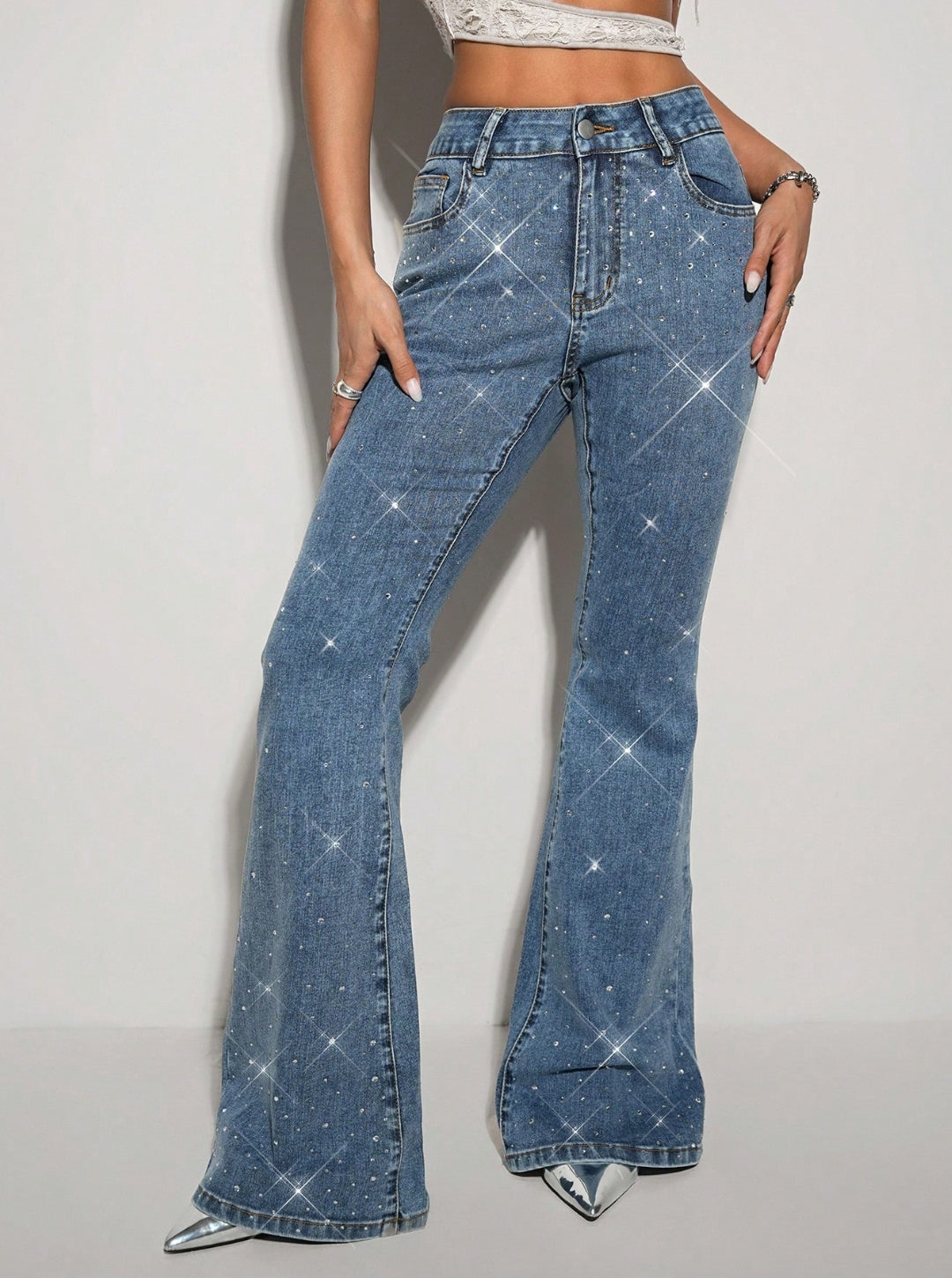 Jean Azul Medio Brillos Pedrería Tokio Bota Ancha